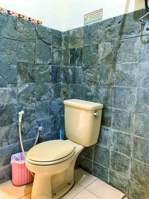 Designer Villa Osaka Puncak Esterno foto